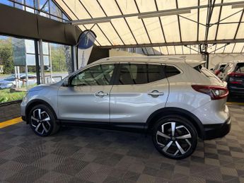 NISSAN QASHQAI 1.3 Qashqai Tekna DiG-T Semi-Auto 5dr