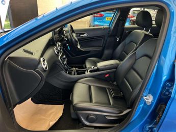 MERCEDES-BENZ A-CLASS 2.1 A 200 D Sport Exeutive Auto 5dr