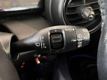 MINI HATCH 1.5 Cooper Seven Auto 5dr