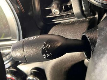 MINI HATCH 1.5 Cooper Seven Auto 5dr