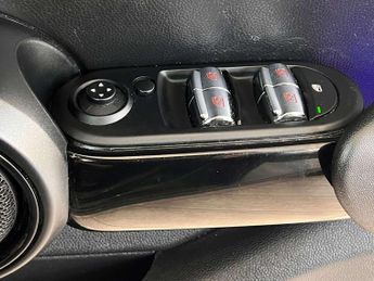 MINI HATCH 1.5 Cooper Seven Auto 5dr