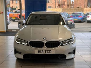 BMW 3 Series 2.0 320i Sport Auto 4dr