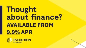 LAND ROVER RANGE ROVER VELAR 2.0 Range Rover Velar R-Dynamic HSE P300 Auto 4WD 5dr