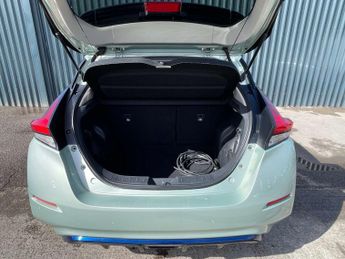 NISSAN LEAF Leaf 2.Zero 5dr