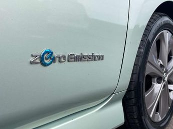 NISSAN LEAF Leaf 2.Zero 5dr