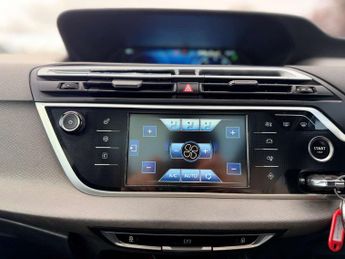 Citroen Grand C4 Picasso 2.0 BlueHDi Exclusive+ MPV 5dr Diesel EAT6 Euro 6 (s/s) (150 ps)