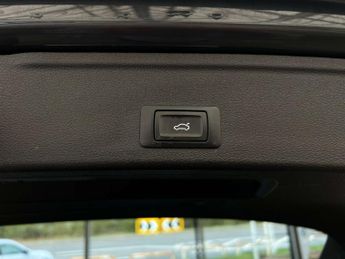 AUDI A4 2.0 A4 Allroad Sport TDI Quattro Semi-Auto 4WD 5dr