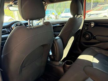 MINI HATCH 2.0 Cooper S Sport Auto 5dr