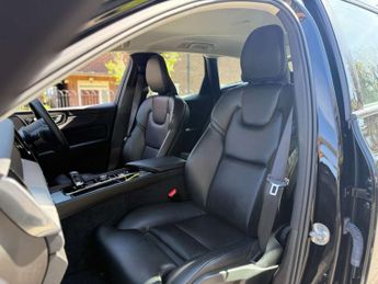 VOLVO XC60 2.0 XC60 + B4 MHEV Auto 5dr