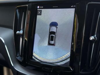 VOLVO XC60 2.0 XC60 + B4 MHEV Auto 5dr