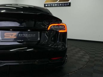 Tesla Model 3 Model 3 Long Range AWD 4WD 4dr