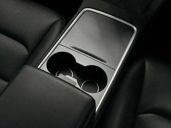 Tesla Model 3 Model 3 Long Range AWD 4WD 4dr