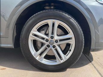 Audi Q5 2.0 Q5 PHEV S Line 50 TFSI E Quattro Semi-Auto 4WD 5dr