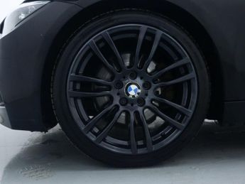 BMW 3 SERIES 3.0 330d M Sport Touring 5dr Diesel Auto Euro 5 (s/s) (258 ps)