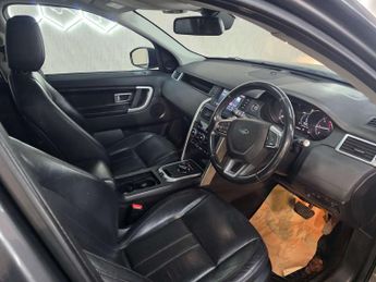 Land Rover 110 TD4 SE TECH