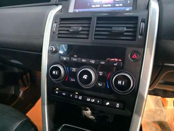 Land Rover 110 TD4 SE TECH