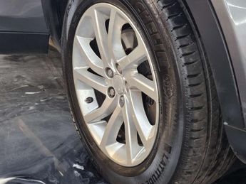 Land Rover 110 TD4 SE TECH