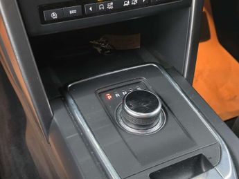 Land Rover Discovery Sport 2.0 TD4 Landmark SUV 5dr Diesel Auto 4WD Euro 6 (s/s) (180 ps)