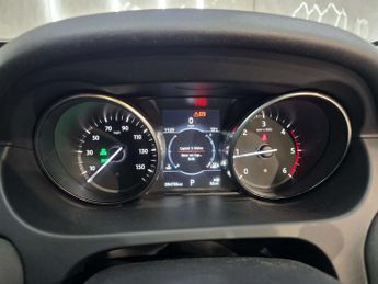 Land Rover Discovery Sport 2.0 TD4 HSE Black SUV 5dr Diesel Auto 4WD Euro 6 (s/s) (180 ps)