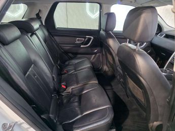 Land Rover Discovery Sport 2.0 TD4 HSE Black SUV 5dr Diesel Auto 4WD Euro 6 (s/s) (180 ps)