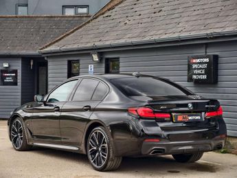 BMW 5 SERIES 3.0 530d xDrive M Sport MHEV Auto 4WD 4dr