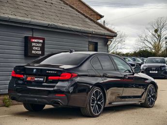 BMW 5 SERIES 3.0 530d xDrive M Sport MHEV Auto 4WD 4dr