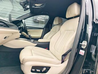 BMW 5 SERIES 3.0 530d xDrive M Sport MHEV Auto 4WD 4dr