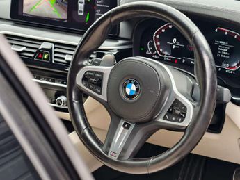 BMW 5 SERIES 3.0 530d xDrive M Sport MHEV Auto 4WD 4dr