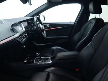 BMW 1 SERIES 1.5 118i M Sport (LCP) Hatchback 5dr Petrol DCT Euro 6 (s/s) (13