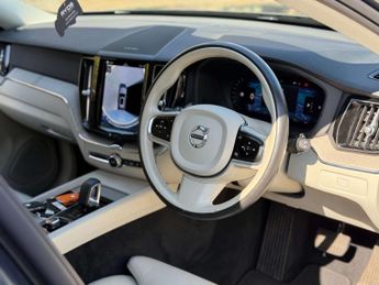VOLVO XC60 2.0 XC60 + B4 MHEV Auto 5dr
