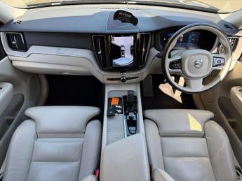 VOLVO XC60 2.0 XC60 + B4 MHEV Auto 5dr
