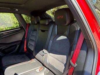 Porsche Macan 3.0 Macan GTS Semi-Auto 4WD 5dr