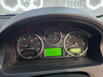 Land Rover Freelander 2 2.2 SD4 Sport LE SUV 5dr Diesel CommandShift 4WD Euro 5 (190 ps)