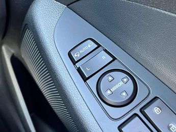 HYUNDAI TUCSON 1.6 Tucson SE Nav TGDi 2WD Semi-Auto 5dr
