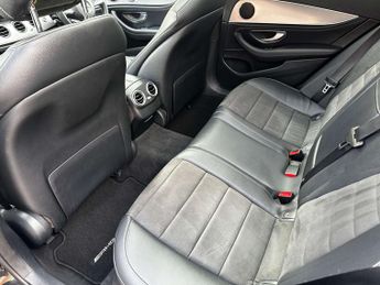 Mercedes-Benz E-CLASS 2.0 E 220 D AMG Line Premium Auto 5dr