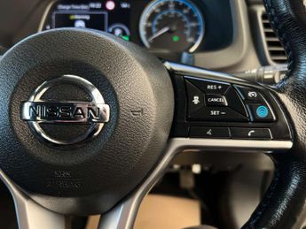 NISSAN LEAF Leaf Takna 5dr