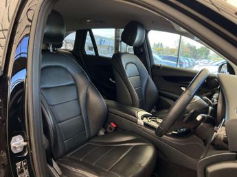 MERCEDES-BENZ GLC 2.1 GLC 220 Urban Edition D 4Matic Auto 4WD 5dr