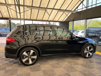 MERCEDES-BENZ GLC 2.1 GLC 220 Urban Edition D 4Matic Auto 4WD 5dr