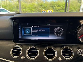 MERCEDES-BENZ E-CLASS 3.0 E 350 D AMG Line Premium Auto 4dr