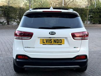 KIA SORENTO 2.2 Sorento KX-4 CRDi ISG 4x4 Auto 4WD 5dr