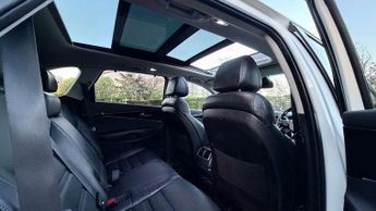 KIA SORENTO 2.2 Sorento KX-4 CRDi ISG 4x4 Auto 4WD 5dr