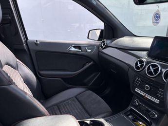 Mercedes-Benz B-CLASS 2.1 B 200 AMG Line Premium+ D Auto 5dr