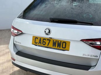 Skoda SUPERB 2.0 Superb SE L Executive TDI Semi-Auto 5dr