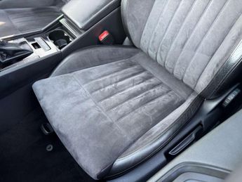 Skoda SUPERB 2.0 Superb SE L Executive TDI Semi-Auto 5dr