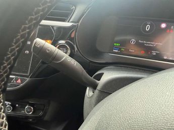 VAUXHALL CORSA Corsa E SE Nav Premium 5dr