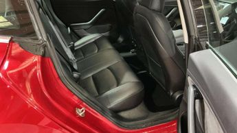 TESLA MODEL 3 Model 3 Performance AWD 4WD 4dr
