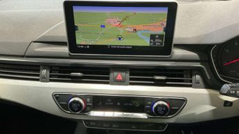 AUDI A4 Avant 2.0 TDI ultra S line Estate 5dr Diesel S Tronic Euro 6 (s/s) (19