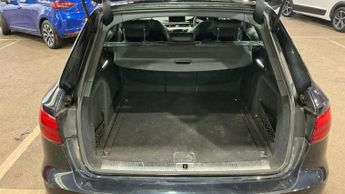 AUDI A4 Avant 2.0 TDI ultra S line Estate 5dr Diesel S Tronic Euro 6 (s/s) (19