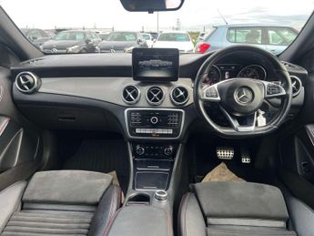 Mercedes-Benz GLA 2.1 GLA 220 AMG Line D 4Matic Auto 4WD 5dr