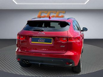 Jaguar F-PACE 2.0 F-PACE R-Sport AWD D Auto 4WD 5dr